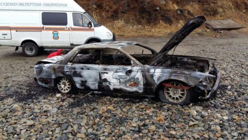 Пожарные ликвидировали загорание автомобиля в городе Магадане в Магадане « автомагадан