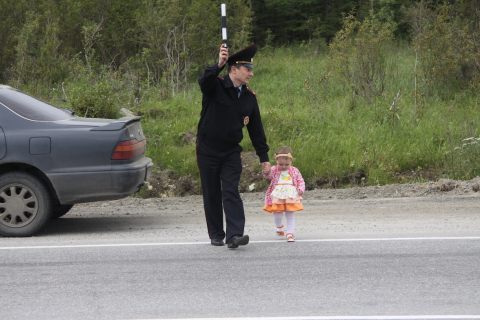 Магаданский полицейский, находясь в командировке, помог задержать виновника ДТП в Магадане « автомагадан