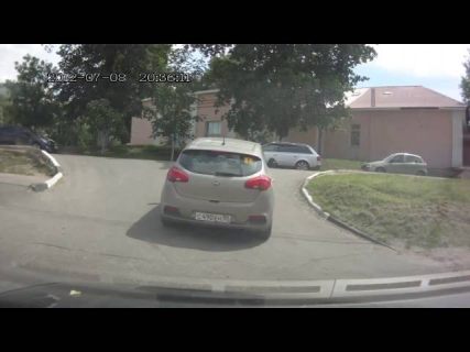 Берегись автоледи в Магадане « автомагадан