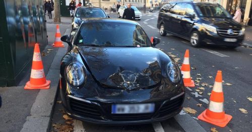 Француз бросил Porsche на улице и ушел танцевать. Приехала полиция и взорвала машину в Магадане « автомагадан